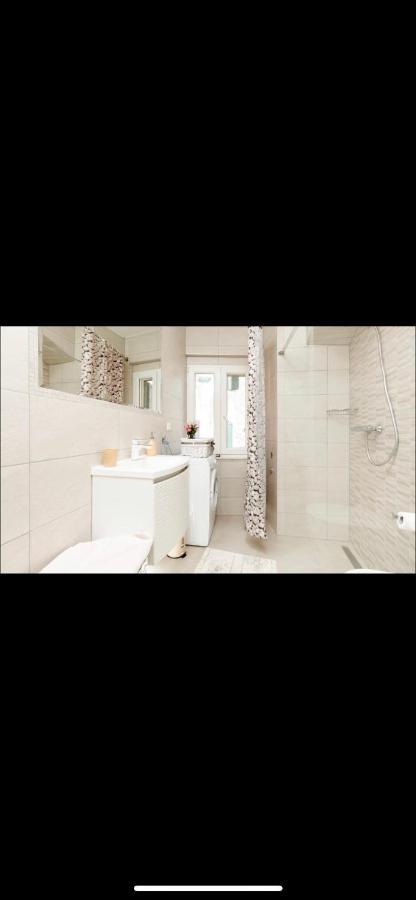 Apartment Vijoleta In City Centre Split Buitenkant foto
